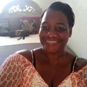 Meet your Posher, Jacqualine